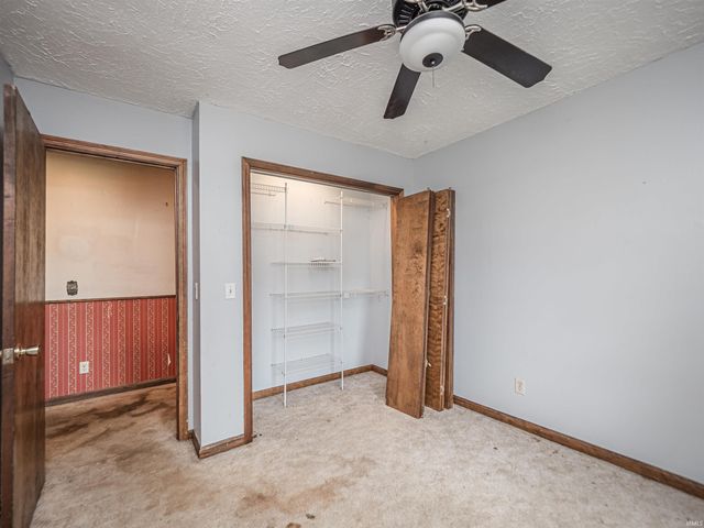 6709 Lincoln Avenue, Evansville, IN 47715