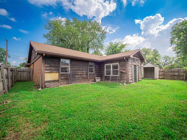 6709 Lincoln Avenue, Evansville, IN 47715