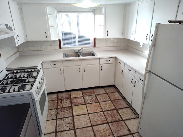 204 Garcia Road NE, Albuquerque, NM 87113