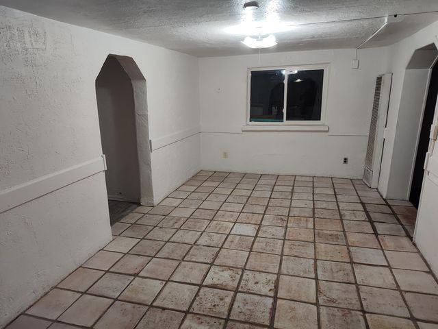 204 Garcia Road NE, Albuquerque, NM 87113