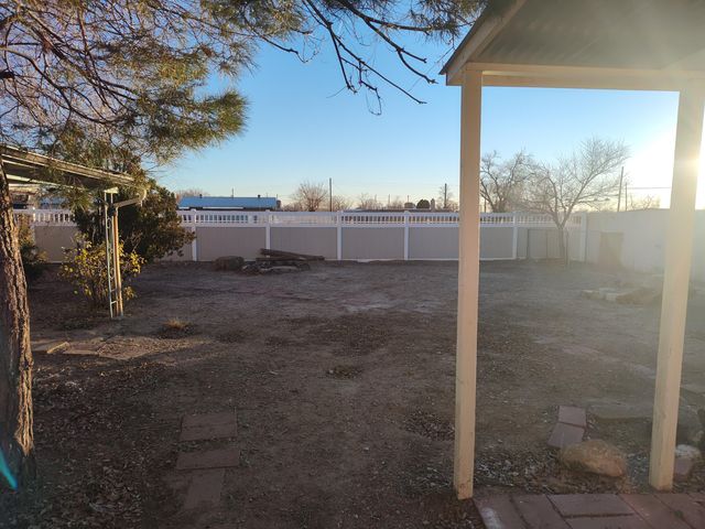 204 Garcia Road NE, Albuquerque, NM 87113