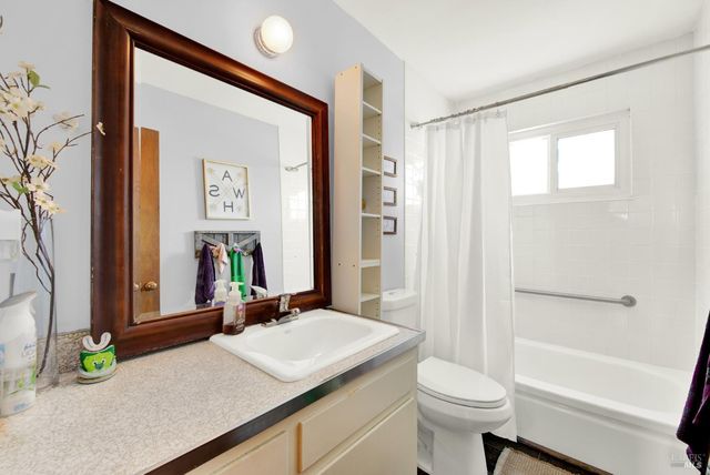 1424 Mckinley St, Fairfield, CA 94533