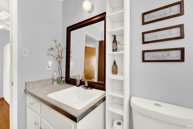 1424 Mckinley St, Fairfield, CA 94533