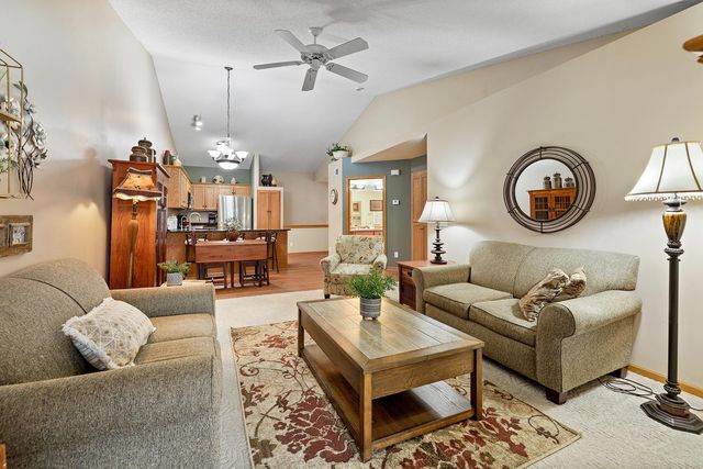 6920 42nd Avenue N, Crystal, MN 55427