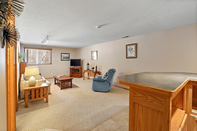 6920 42nd Avenue N, Crystal, MN 55427