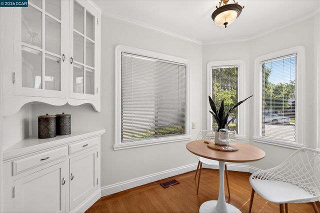 714 Arbor Dr, San Leandro, CA 94577