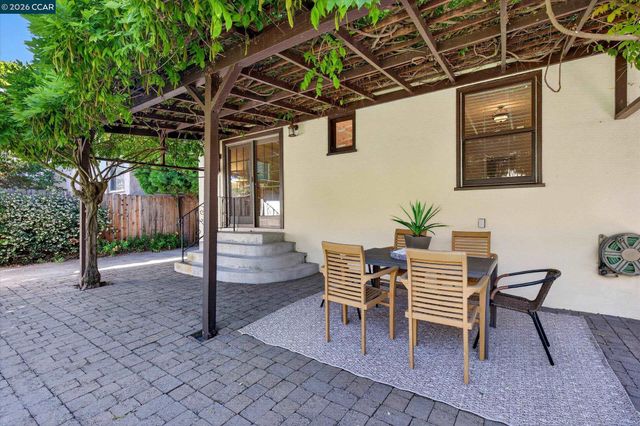 714 Arbor Dr, San Leandro, CA 94577