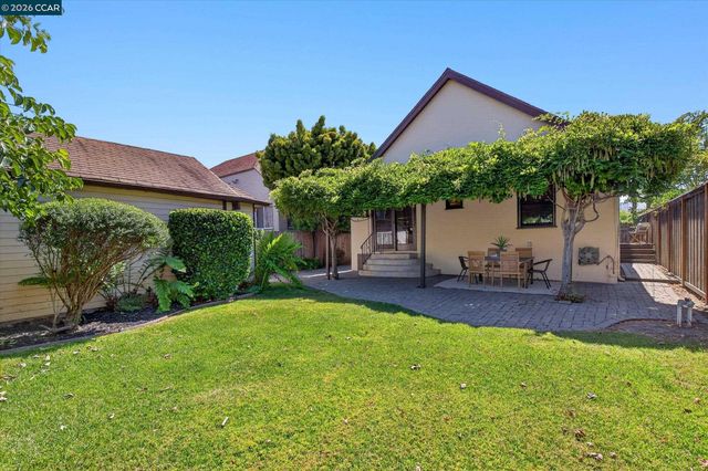 714 Arbor Dr, San Leandro, CA 94577