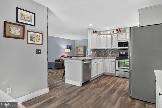 109 FARMSTEAD CIR, Lebanon, PA 17042
