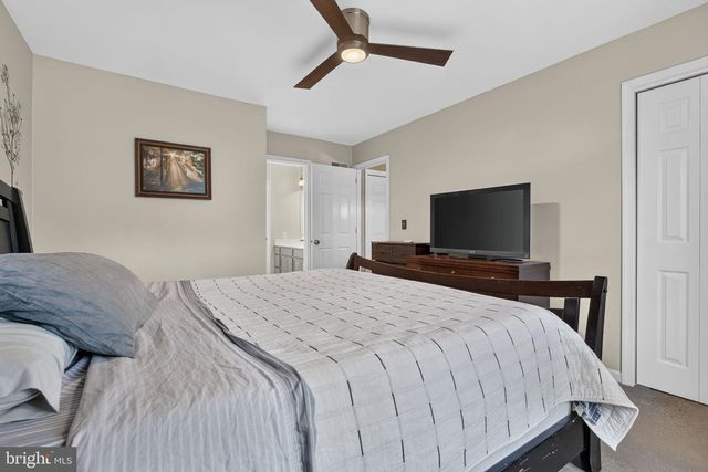 109 FARMSTEAD CIR, Lebanon, PA 17042