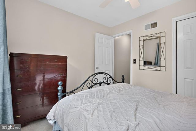 109 FARMSTEAD CIR, Lebanon, PA 17042