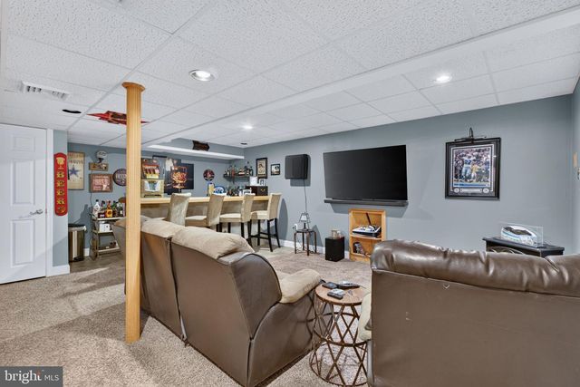 109 FARMSTEAD CIR, Lebanon, PA 17042