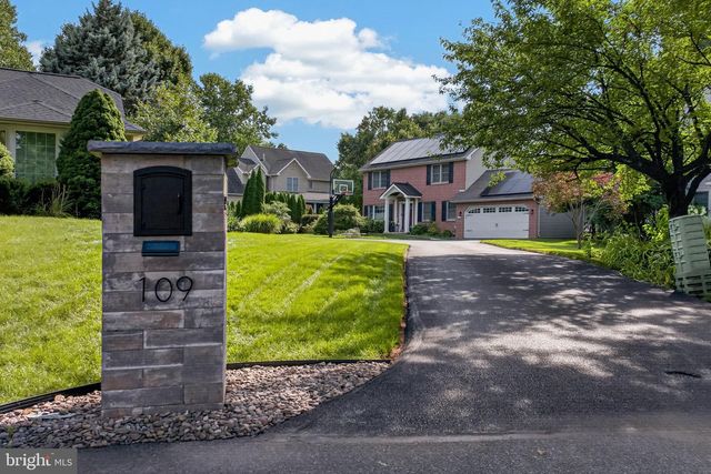 109 FARMSTEAD CIR, Lebanon, PA 17042