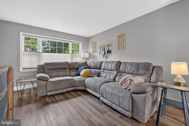 109 FARMSTEAD CIR, Lebanon, PA 17042