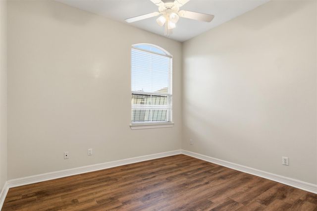 901 Mckinney Park Lane, Houston, TX 77003