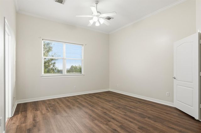 901 Mckinney Park Lane, Houston, TX 77003