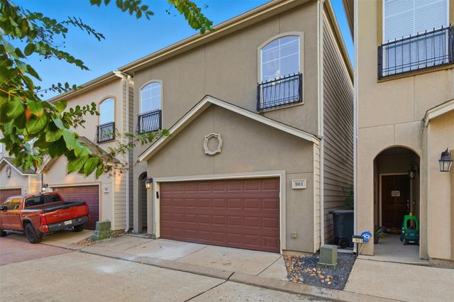 901 Mckinney Park Lane, Houston, TX 77003