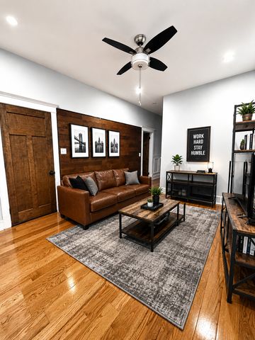 3232 W Lemoyne Street 2, Chicago, IL 60651
