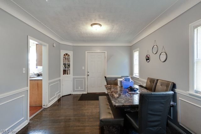 16612 Glendale Avenue, Cleveland, OH 44128