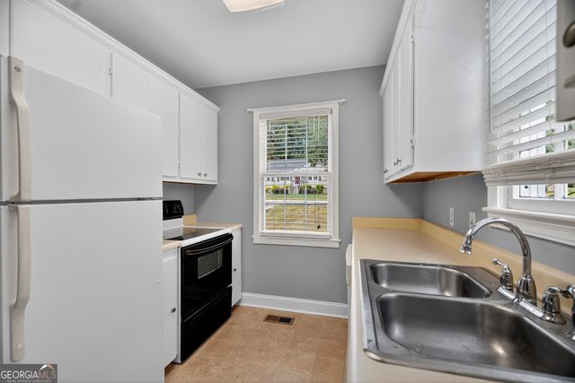 224 Beechwood Circle, Lagrange, GA 30240