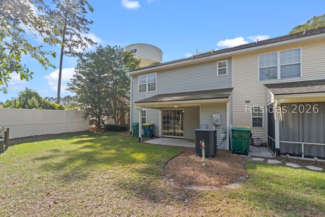206 West Sq, Bluffton, SC 29910