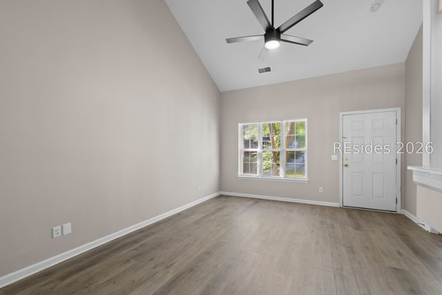 206 West Sq, Bluffton, SC 29910