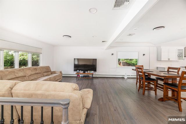 66 Robert Street, North Haledon, NJ 07508