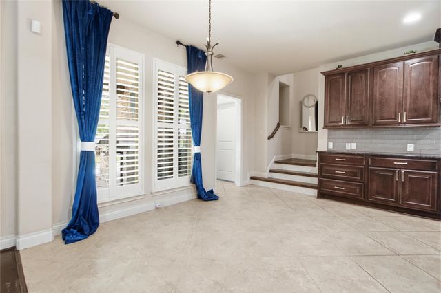 2405 Barton Shores Drive, Pearland, TX 77584
