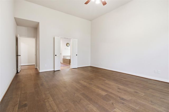 2405 Barton Shores Drive, Pearland, TX 77584