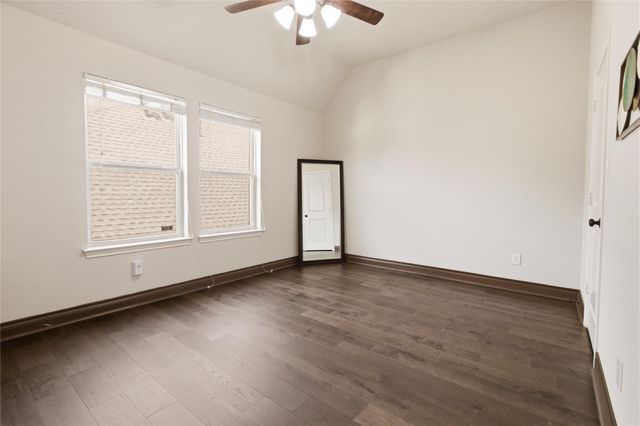 2405 Barton Shores Drive, Pearland, TX 77584