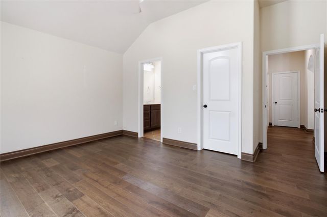 2405 Barton Shores Drive, Pearland, TX 77584