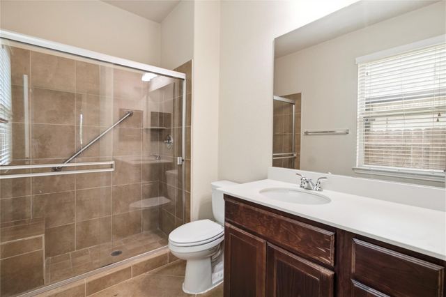 2405 Barton Shores Drive, Pearland, TX 77584