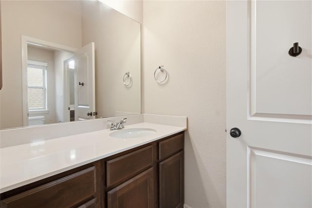 2405 Barton Shores Drive, Pearland, TX 77584