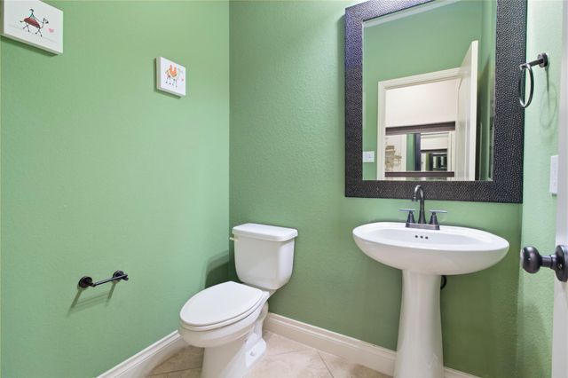 2405 Barton Shores Drive, Pearland, TX 77584