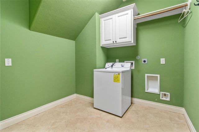 2405 Barton Shores Drive, Pearland, TX 77584