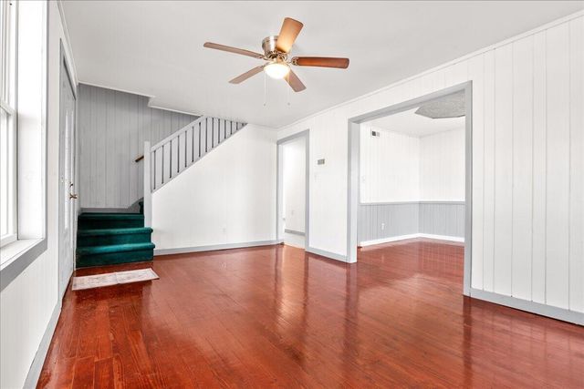 11 M J B Drive, London, KY 40744