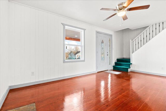 11 M J B Drive, London, KY 40744