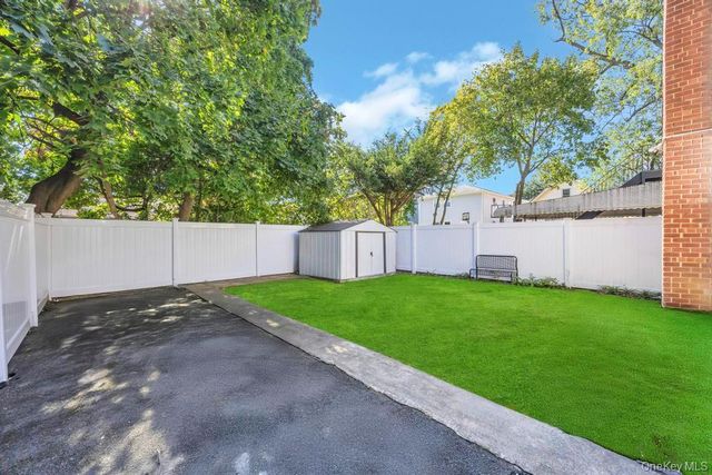 213-16 102nd Avenue, Queens Village, NY 11429