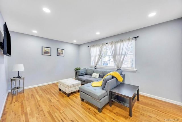 213-16 102nd Avenue, Queens Village, NY 11429