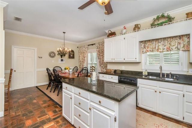 2875 Briarfield Lane, Mobile, AL 36693