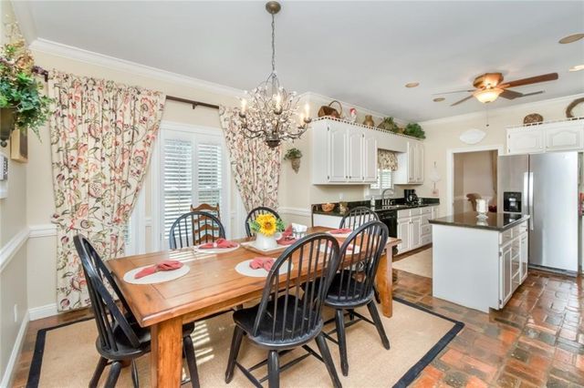 2875 Briarfield Lane, Mobile, AL 36693