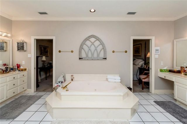 2875 Briarfield Lane, Mobile, AL 36693