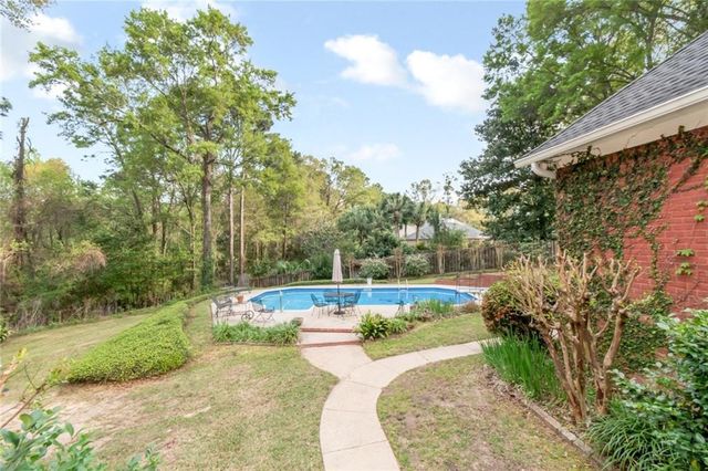 2875 Briarfield Lane, Mobile, AL 36693