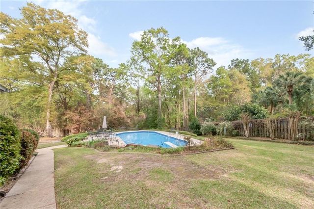 2875 Briarfield Lane, Mobile, AL 36693