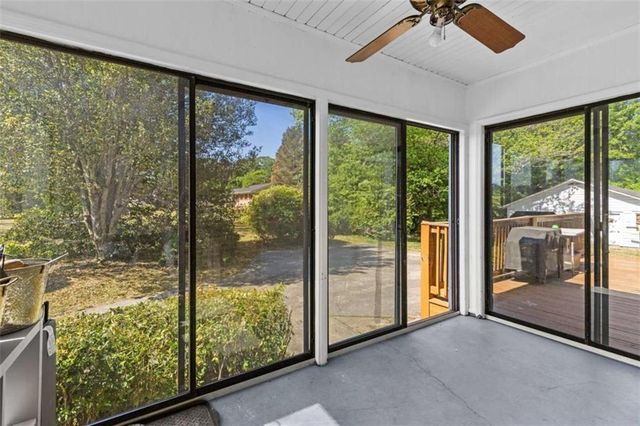 606 Rose Lane, Toccoa, GA 30577