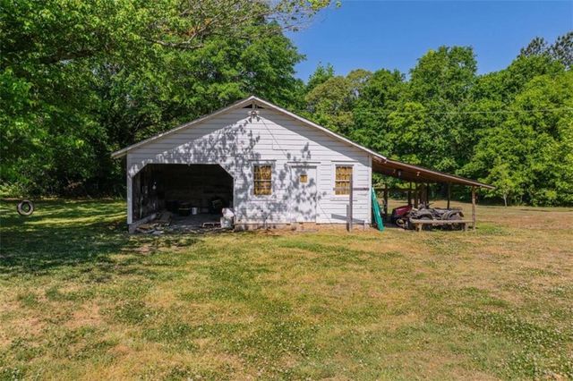 606 Rose Lane, Toccoa, GA 30577