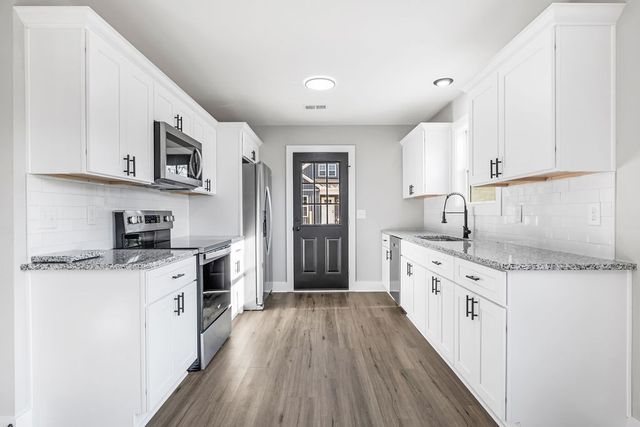 214 Ross Ave Unit 110, Gallatin, TN 37066