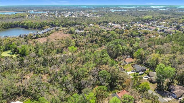 4051 N Casa Terrace, Crystal River, FL 34428