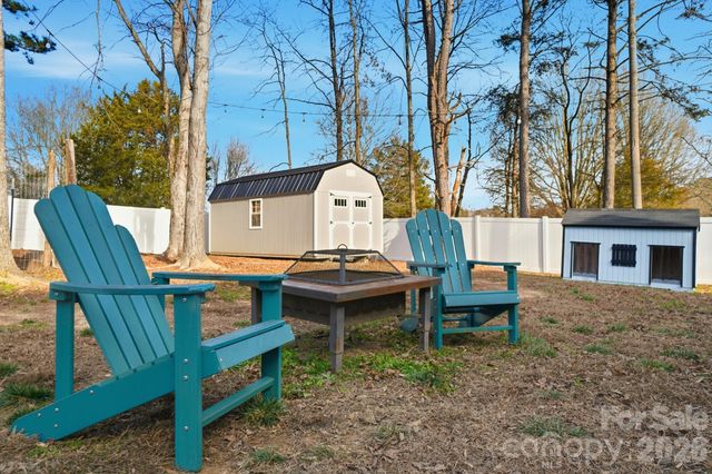 2305 Holly Lane, Shelby, NC 28150