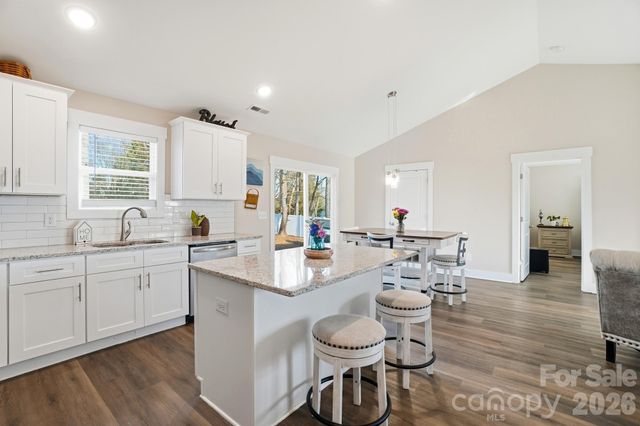 2305 Holly Lane, Shelby, NC 28150